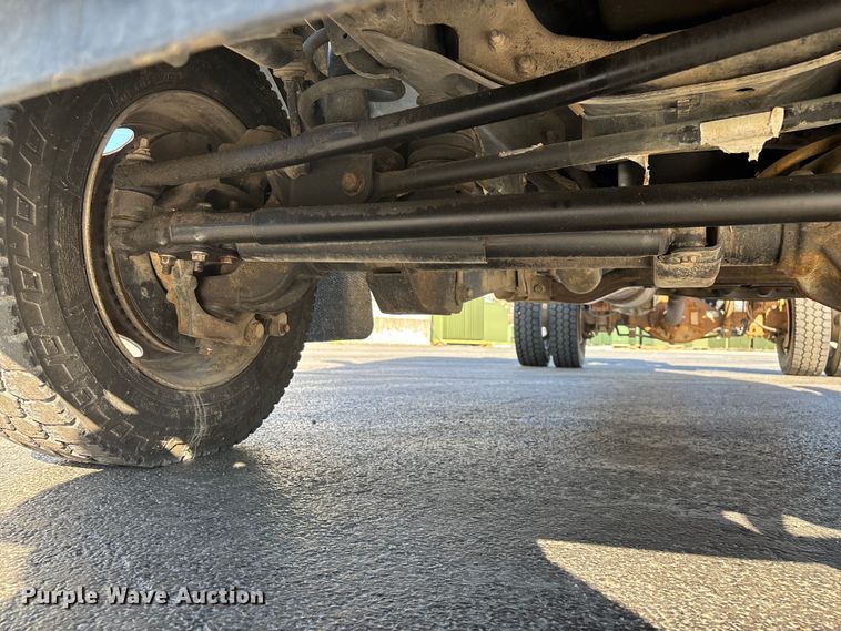 image for item FG0210 2015 RAM 5500 truck cab and chassis