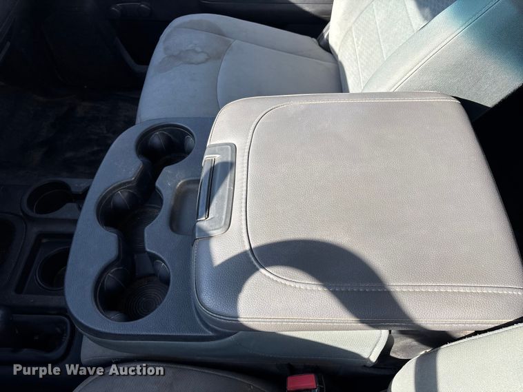 image for item FG0210 2015 RAM 5500 truck cab and chassis