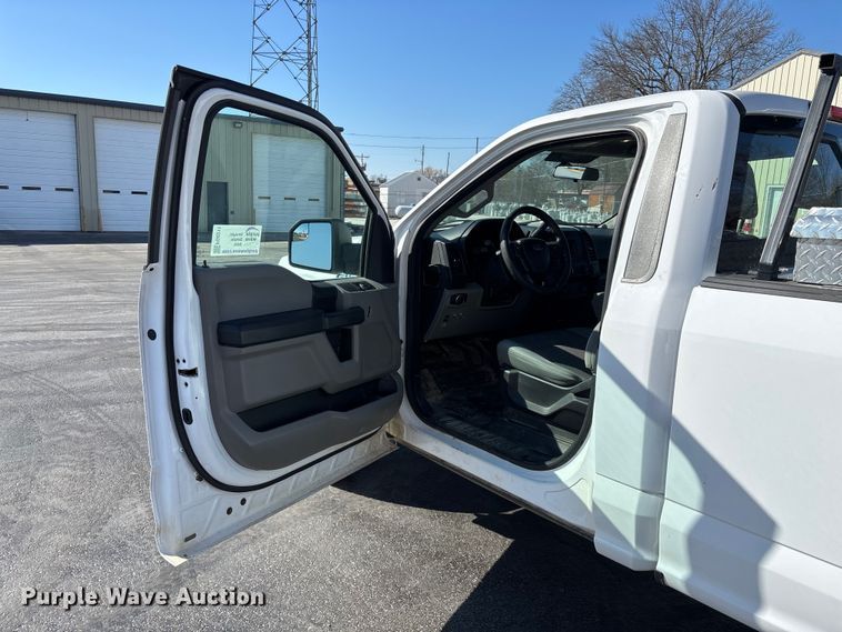 image for item FG0211 2018 Ford F150 pickup truck