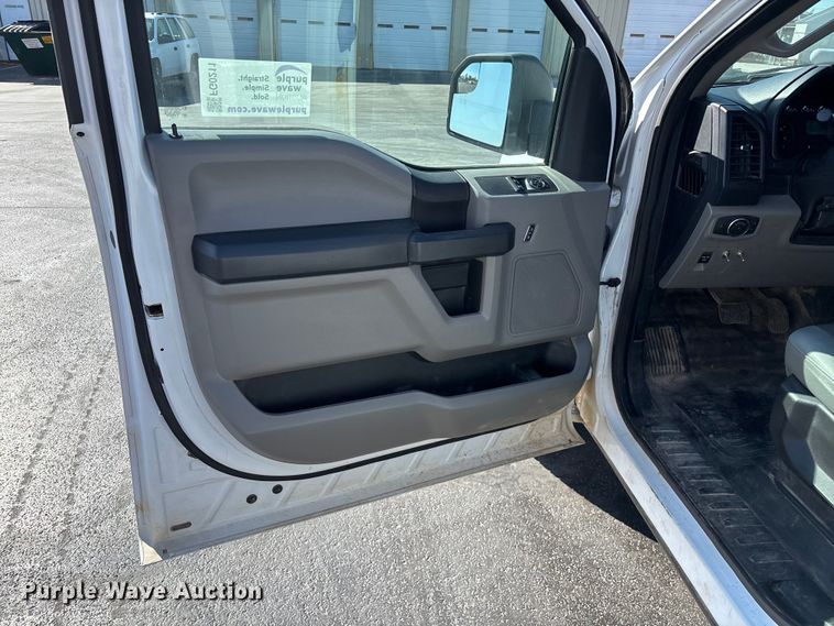 image for item FG0211 2018 Ford F150 pickup truck