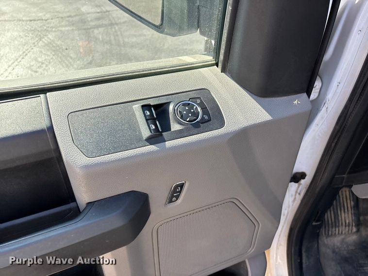 image for item FG0211 2018 Ford F150 pickup truck