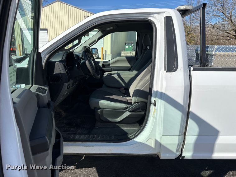 image for item FG0211 2018 Ford F150 pickup truck