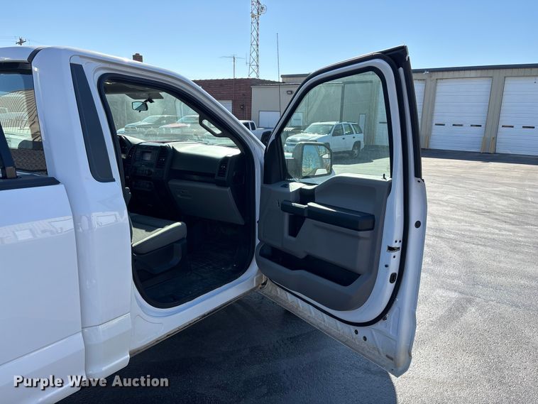 image for item FG0211 2018 Ford F150 pickup truck