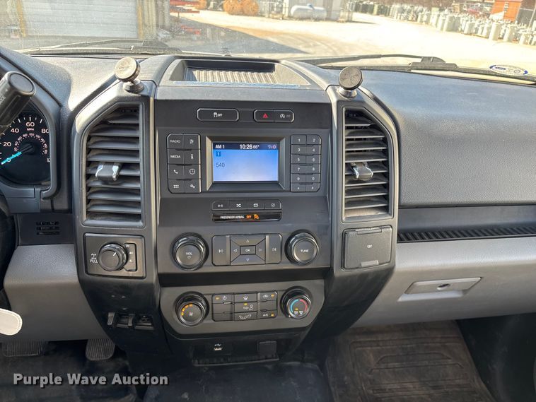 image for item FG0212 2019 Ford F150 pickup truck