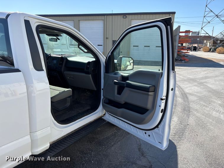 image for item FG0212 2019 Ford F150 pickup truck