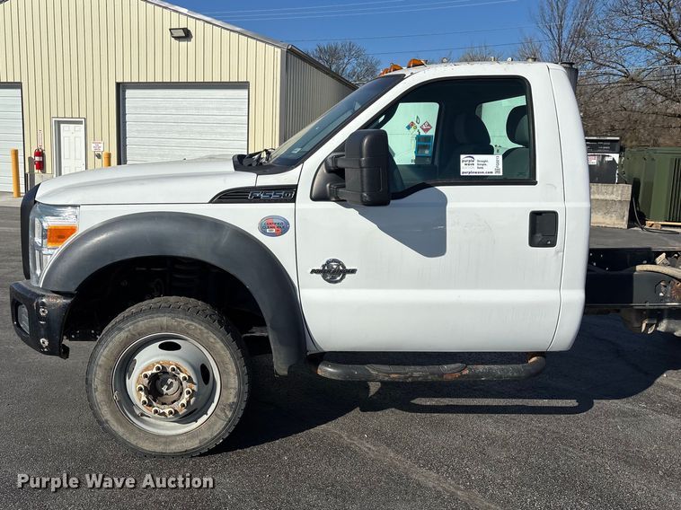 image for item FG0213 2011 Ford F550 Super Duty truck cab and chassis