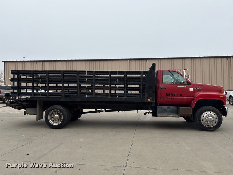 image for item FG2769 1994 Chevrolet Kodiak C5500 flatbed truck