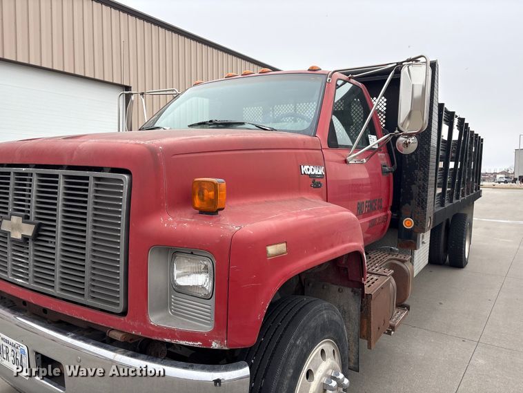 image for item FG2769 1994 Chevrolet Kodiak C5500 flatbed truck