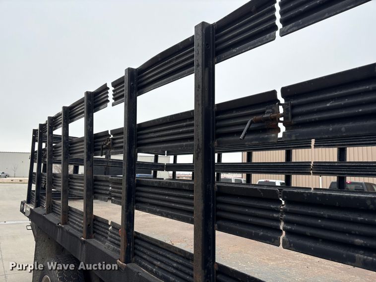 image for item FG2769 1994 Chevrolet Kodiak C5500 flatbed truck