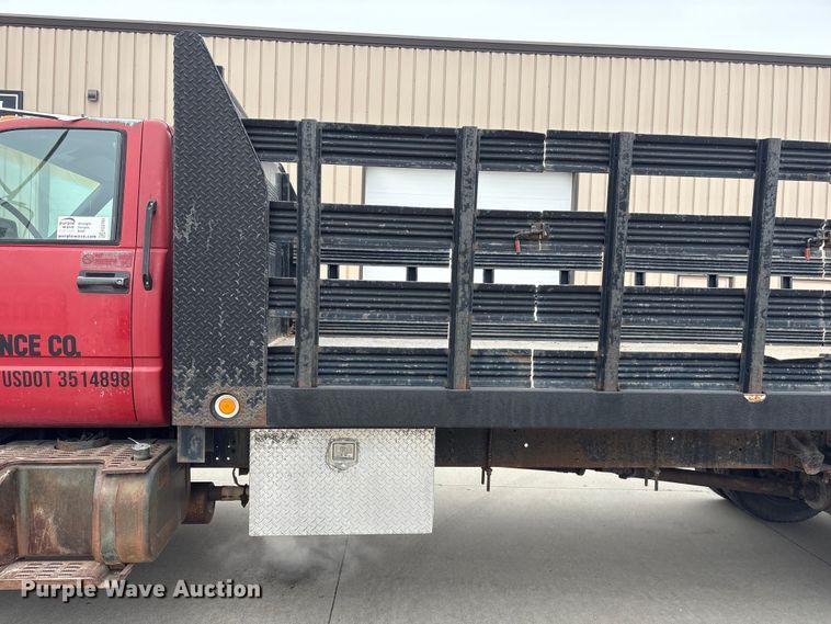 image for item FG2769 1994 Chevrolet Kodiak C5500 flatbed truck