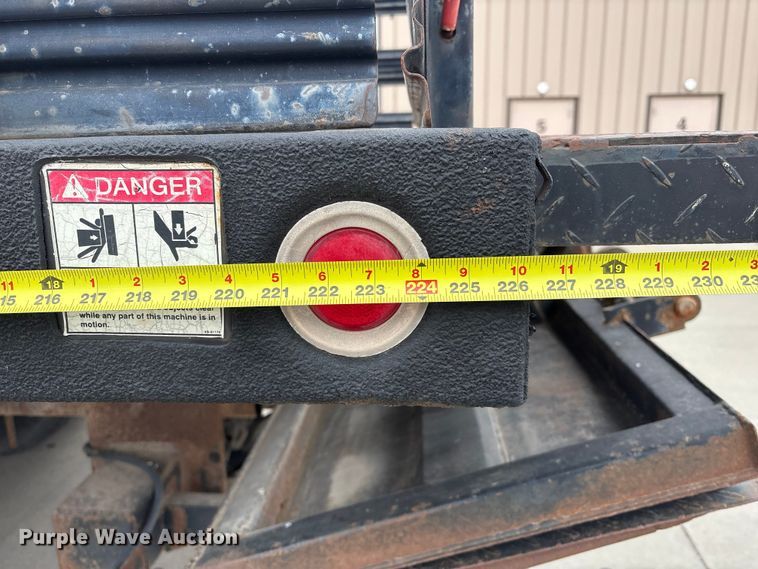 image for item FG2769 1994 Chevrolet Kodiak C5500 flatbed truck