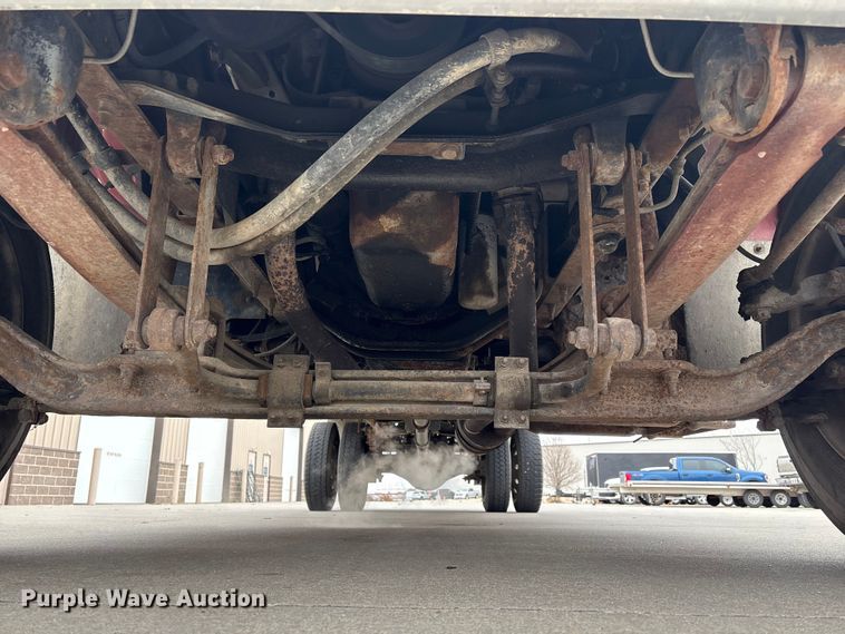 image for item FG2769 1994 Chevrolet Kodiak C5500 flatbed truck