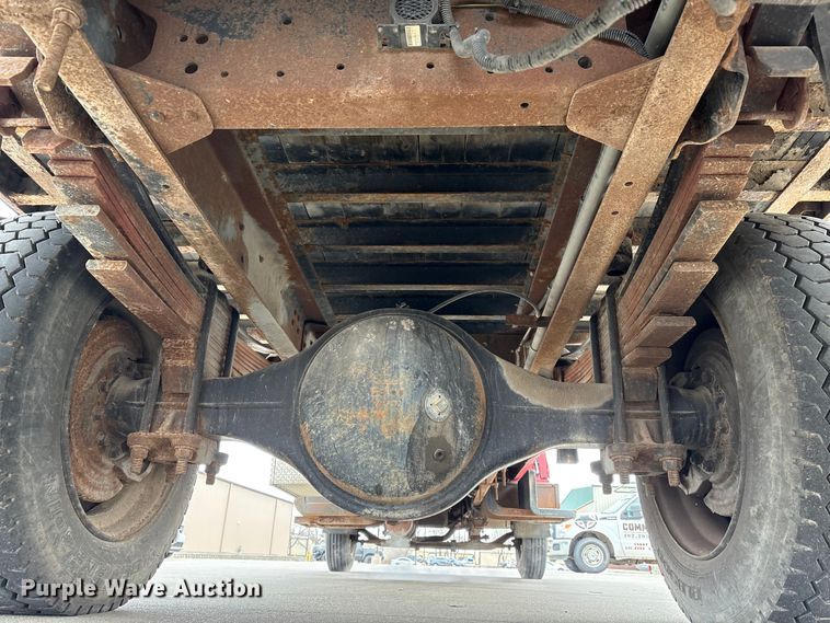 image for item FG2769 1994 Chevrolet Kodiak C5500 flatbed truck