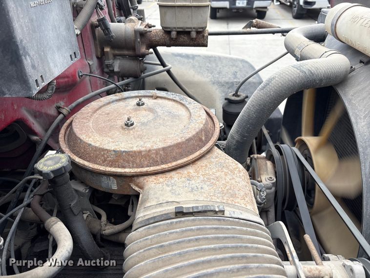 image for item FG2769 1994 Chevrolet Kodiak C5500 flatbed truck