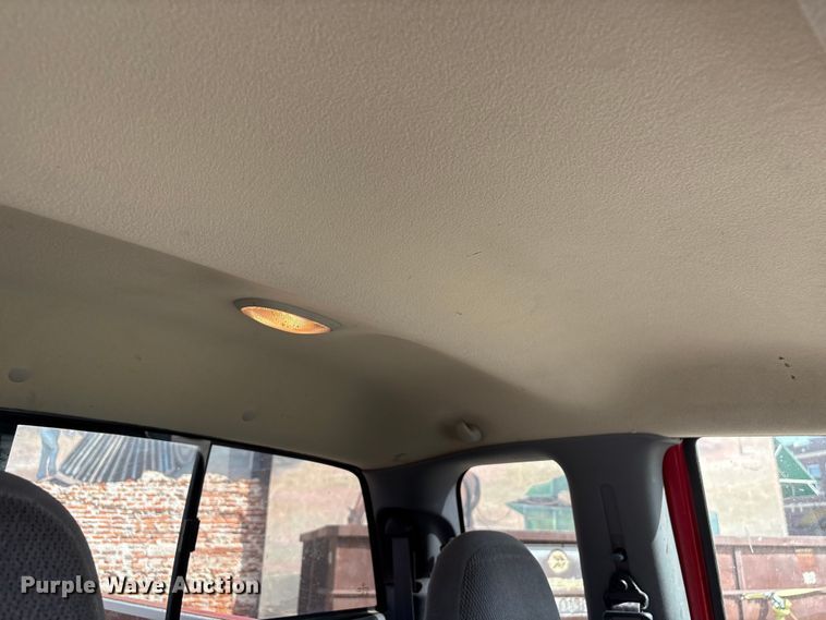 image for item FG2781 2000 Dodge Dakota Ext. Cab pickup truck
