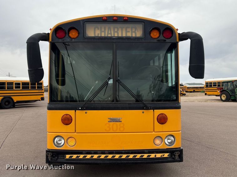 image for item FG2808 2014 Thomas Built HDX school bus