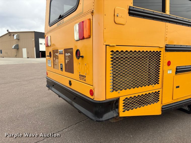 image for item FG2808 2014 Thomas Built HDX school bus