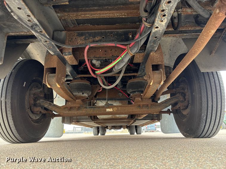 image for item FG2808 2014 Thomas Built HDX school bus