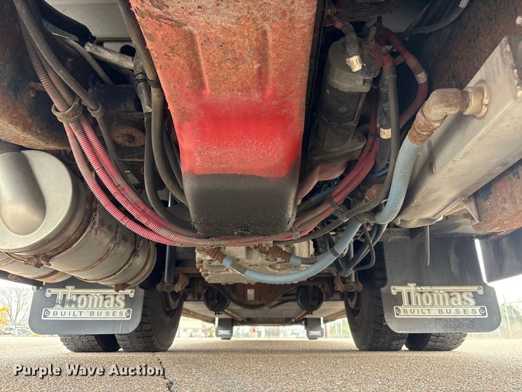 image for item FG2808 2014 Thomas Built HDX school bus