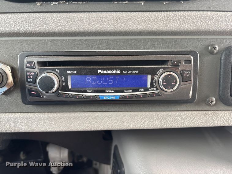 image for item FG2808 2014 Thomas Built HDX school bus