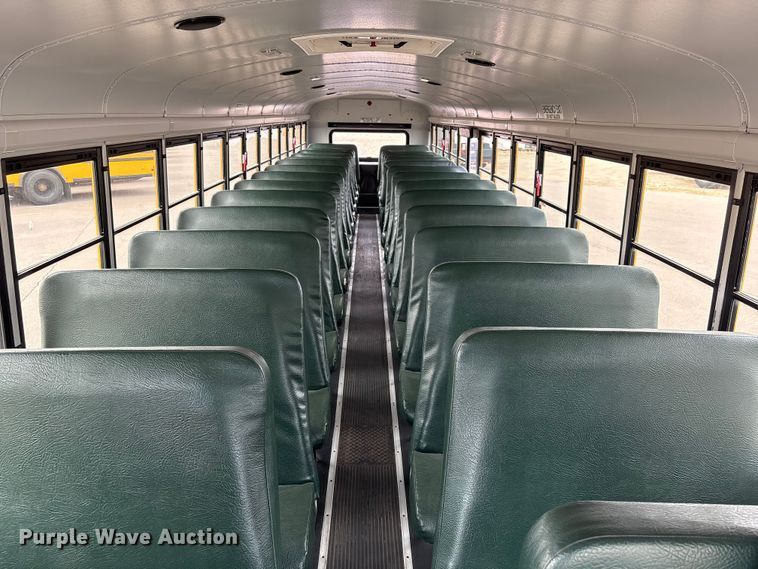 image for item FG2808 2014 Thomas Built HDX school bus