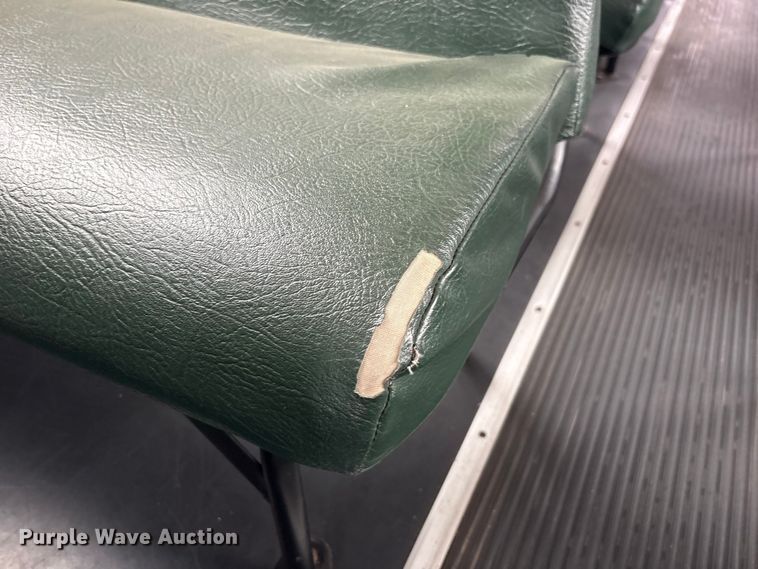 image for item FG2808 2014 Thomas Built HDX school bus