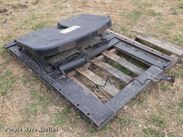 image for item FH6568 Fifth wheel hitch