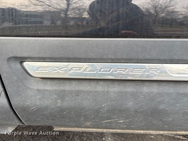 image for item FH7005 2019 Ford Explorer SUV