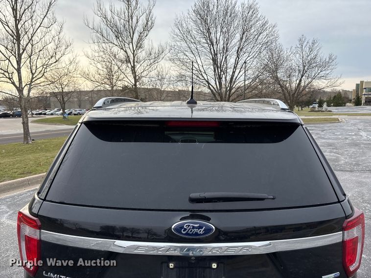 image for item FH7005 2019 Ford Explorer SUV