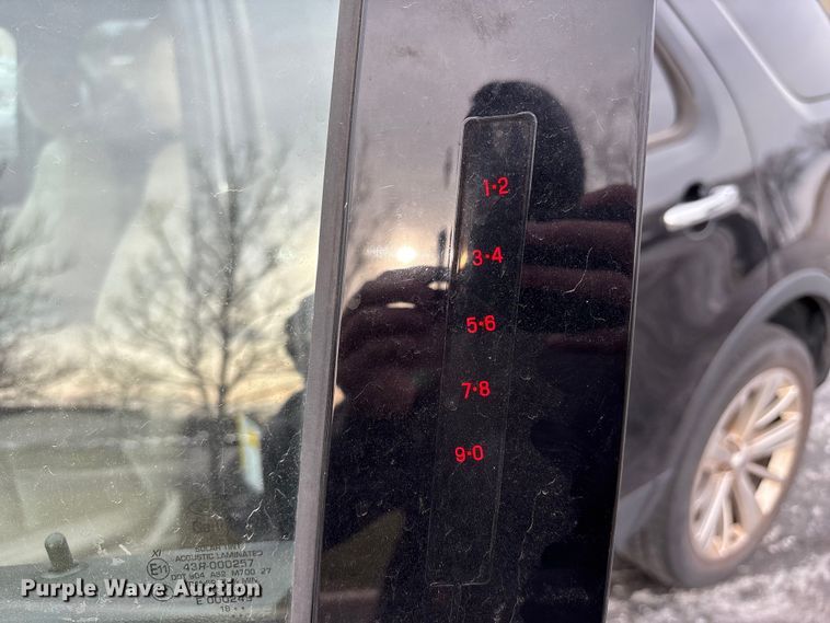 image for item FH7005 2019 Ford Explorer SUV