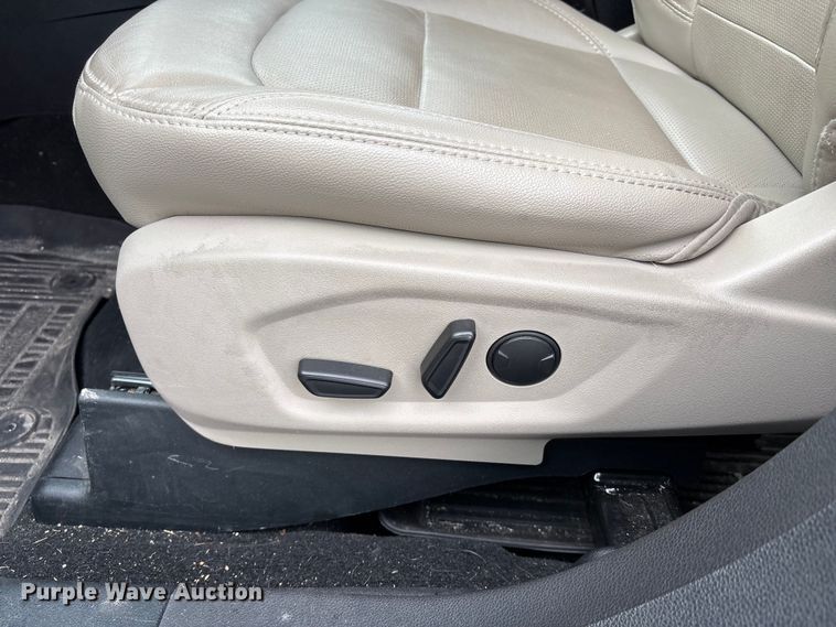 image for item FH7005 2019 Ford Explorer SUV