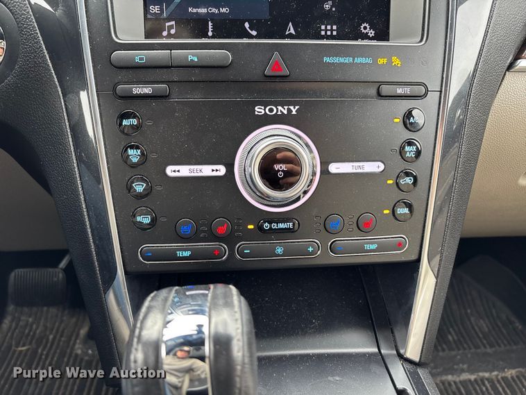 image for item FH7005 2019 Ford Explorer SUV