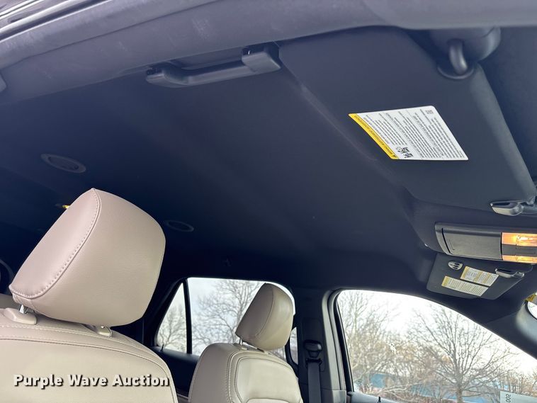 image for item FH7005 2019 Ford Explorer SUV