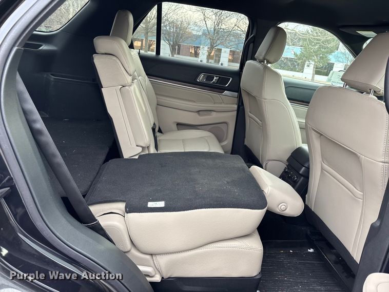 image for item FH7005 2019 Ford Explorer SUV