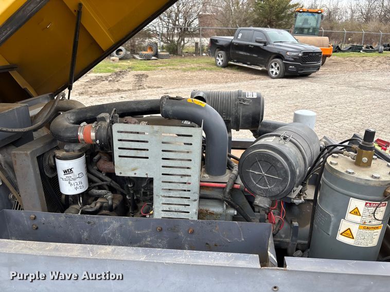 image for item FH7007 2013 Atlas Copco XAS 185 air compressor