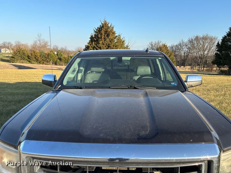 image for item FH7016 2014 GMC Sierra 1500 Crew Cab pickup truck