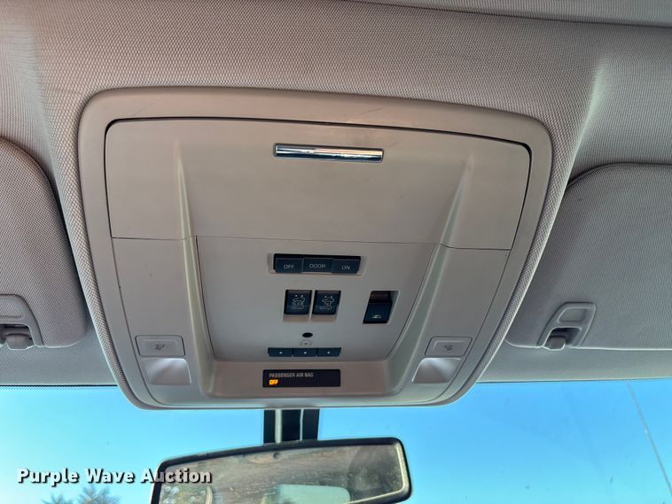 image for item FH7016 2014 GMC Sierra 1500 Crew Cab pickup truck