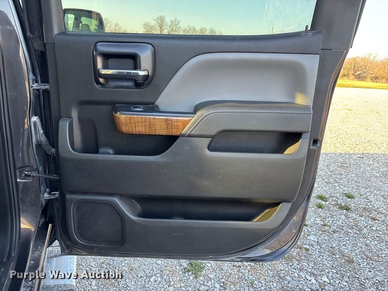 image for item FH7016 2014 GMC Sierra 1500 Crew Cab pickup truck