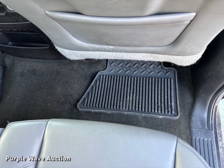 image for item FH7016 2014 GMC Sierra 1500 Crew Cab pickup truck