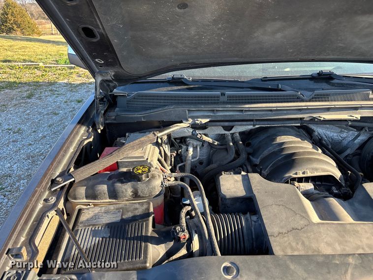 image for item FH7016 2014 GMC Sierra 1500 Crew Cab pickup truck