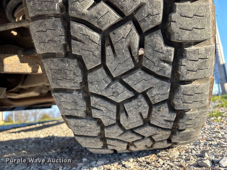 image for item FH7016 2014 GMC Sierra 1500 Crew Cab pickup truck