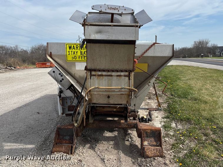 image for item FH7024 Warren spreader