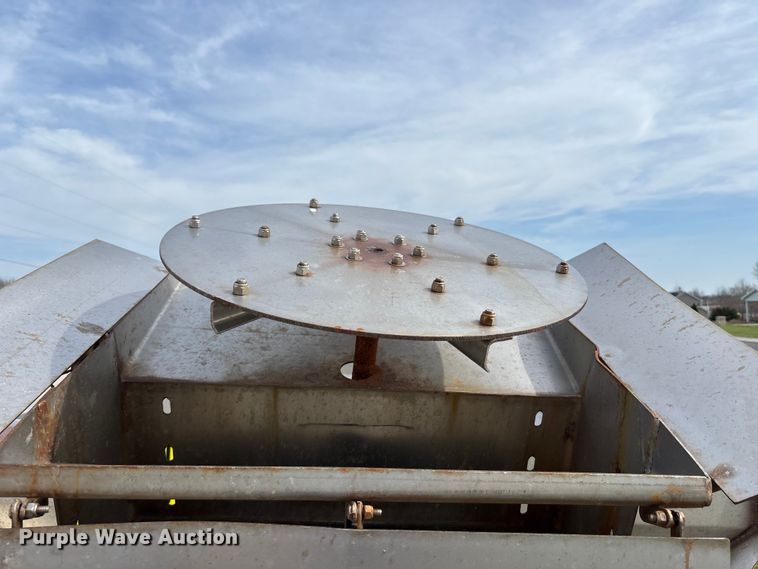 image for item FH7024 Warren spreader