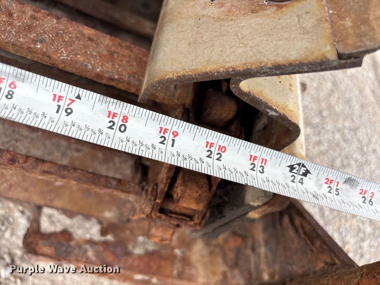 image for item FH7024 Warren spreader