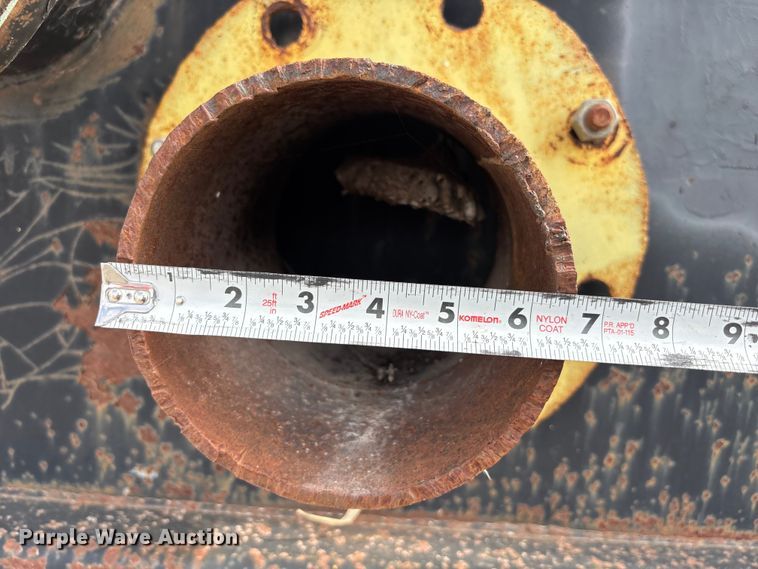image for item FH7025 May Fabricating Co., Inc. Wastequip roll-off tank