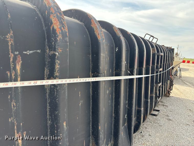 image for item FH7025 May Fabricating Co., Inc. Wastequip roll-off tank