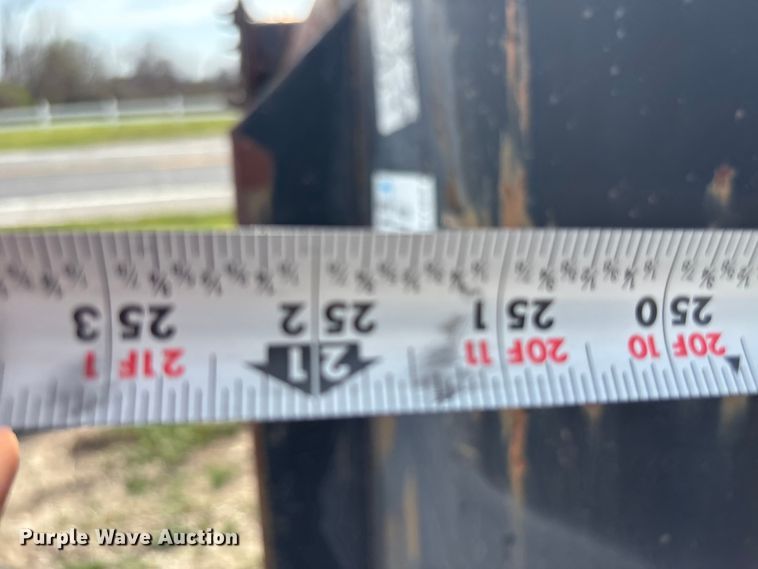 image for item FH7025 May Fabricating Co., Inc. Wastequip roll-off tank