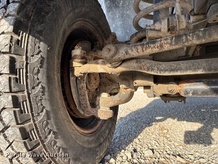 image for item FH7041 1999 Dodge Ram 3500 box truck