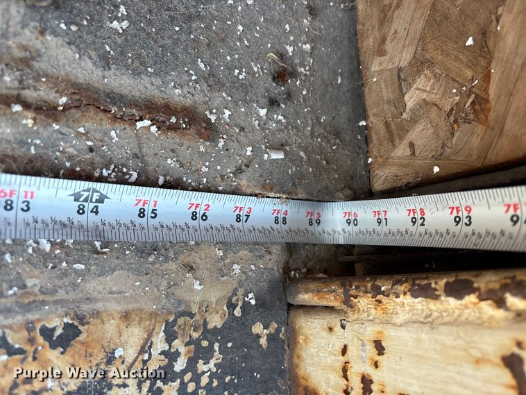 image for item FH7041 1999 Dodge Ram 3500 box truck