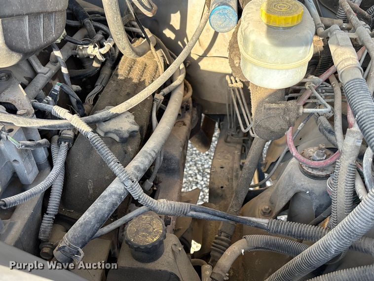 image for item FH7041 1999 Dodge Ram 3500 box truck